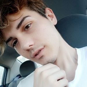 Meet your Posher, Cody